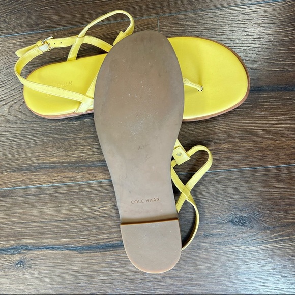 COLE HAAN FLORA THONG SUNSET GOLD LEATHER YELLOW SZ 8.5 - Picture 4 of 7